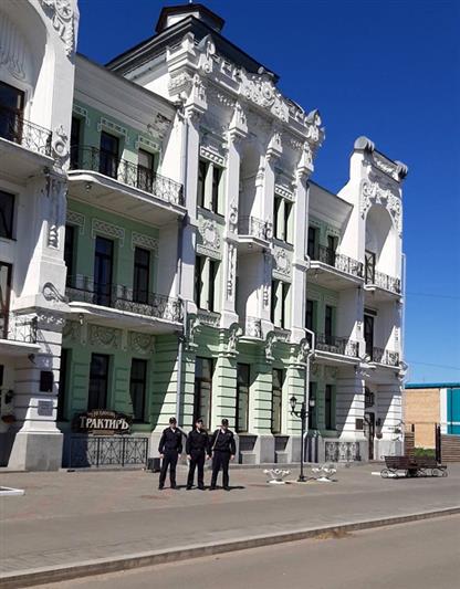 В рамках акции «РосгвардияГид» сотрудники ведомства рассказали об уникальных  памятниках архитектуры Троицка