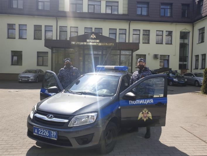 Росгвардейцы из Карелии и Калининграда присоединились к Всероссийской акции «Георгиевская ленточка»