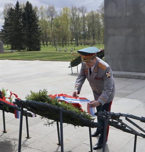 Представители Росгвардии приняли участие в  торжественно-траурной церемонии в канун Дня Победы в Санкт-Петербурге