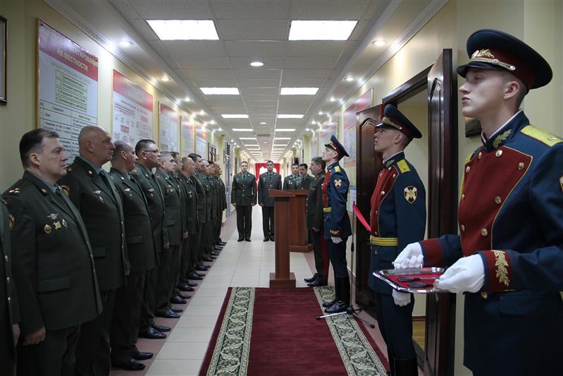 В Саратовском военном институте Росгвардии торжественно открыта аудитория имени преподавателя – Героя Советского Союза