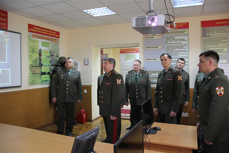 В Саратовском военном институте Росгвардии торжественно открыта аудитория имени преподавателя – Героя Советского Союза