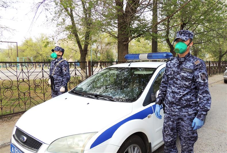 Калмыцкие росгвардейцы охраняют имущество граждан в штатном режиме