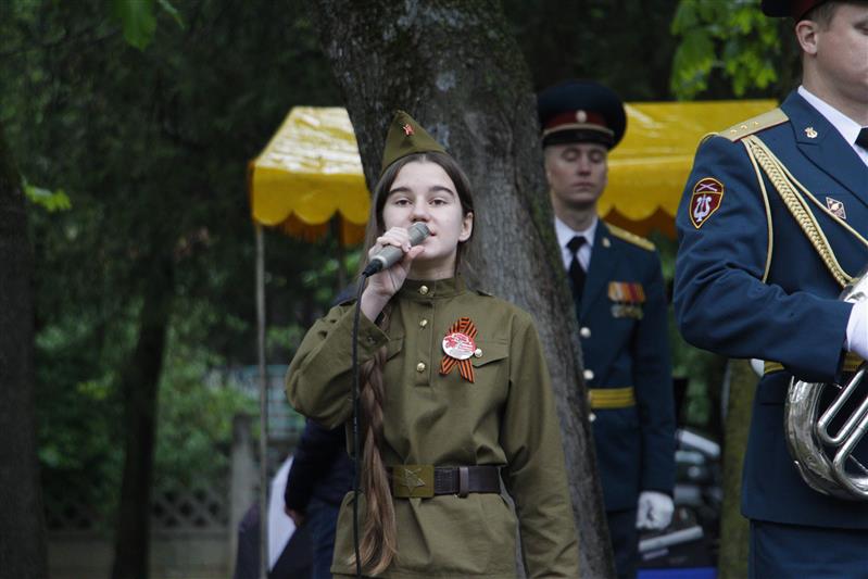 На Ставрополье Росгвардия поздравила ветерана с праздником Великой Победы