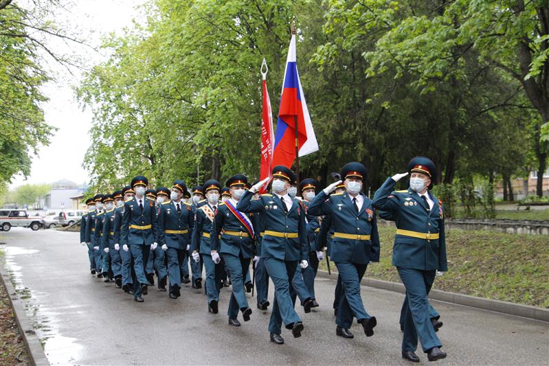 На Ставрополье Росгвардия поздравила ветерана с праздником Великой Победы