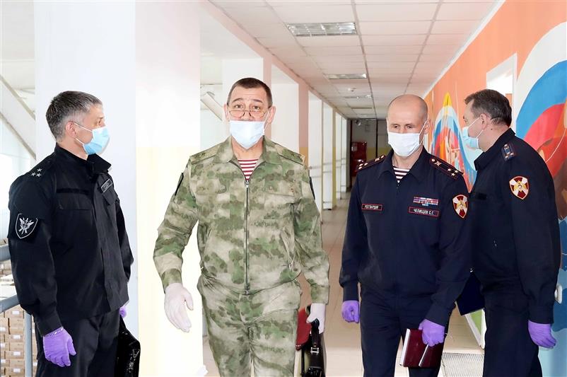 Командующий Восточным округом проинспектировал подразделения  Управления Росгвардии по Республике Саха (Якутия)