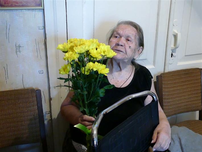 Иркутские росгвардейцы оказали помощь 90-летней бабушке в период режима самоизоляции