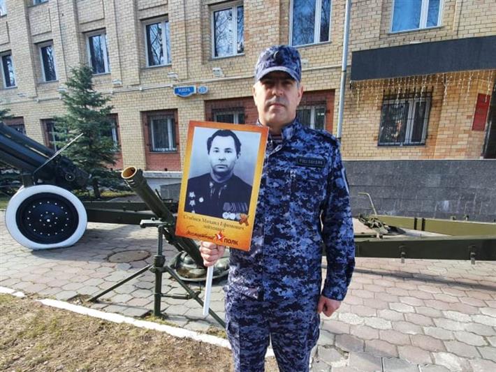 В рамках ведомственной акции офицер югорского управления Росгвардии рассказал о своем деде – участнике Берлинской операции