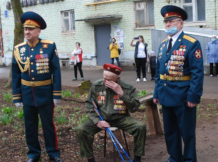 Военнослужащие Росгвардии провели в Кирове патриотическую акцию
