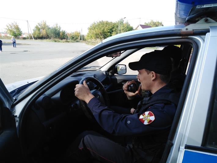 В Кургане Росгвардия пресекла попытку угона автомобиля