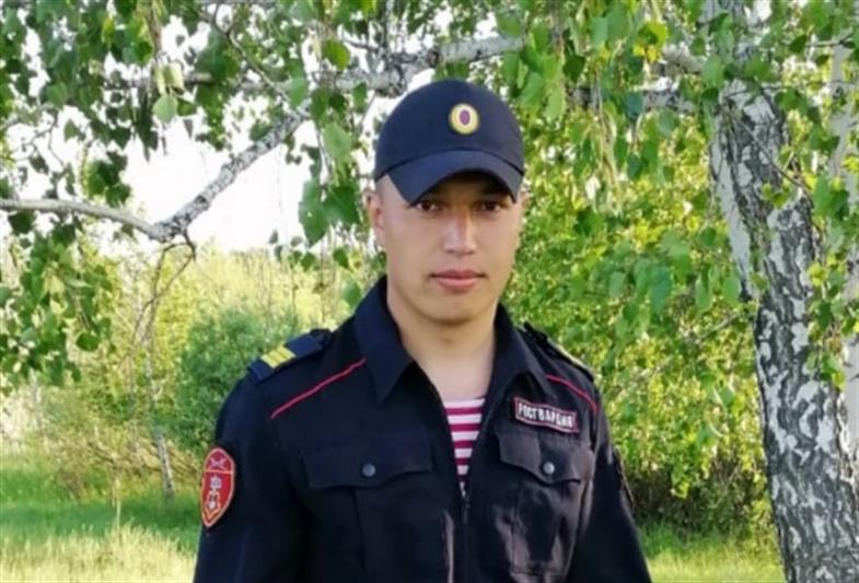В Зауралье росгвардеец задержал нетрезвого водителя, сбившего двух человек