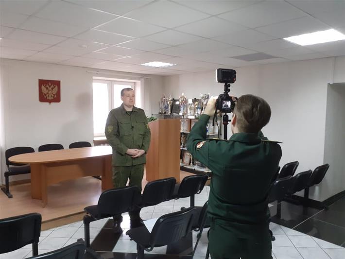 На Ямале  росгвардейцы записали видео поздравление  ко Дню защиты детей