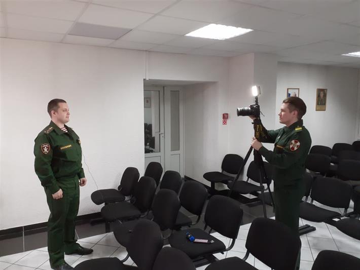 На Ямале  росгвардейцы записали видео поздравление  ко Дню защиты детей