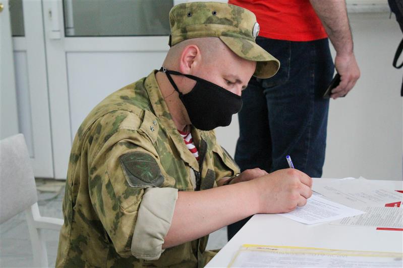 В Чувашии росгвардейцы присоединились к акции добровольной сдачи крови