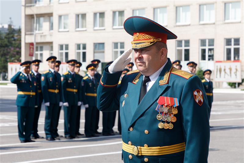 В Санкт-Петербургском военном институте Росгвардии состоялся выпуск офицеров