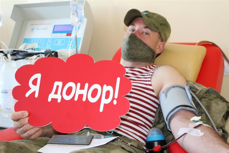 Управление Росгвардии по Республике Башкортостан совместно с республиканской службой крови провели акцию "Мы с тобой одной крови"