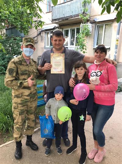 Астраханские и севастопольские росгвардейцы провели мероприятия к Международному дню защиты детей