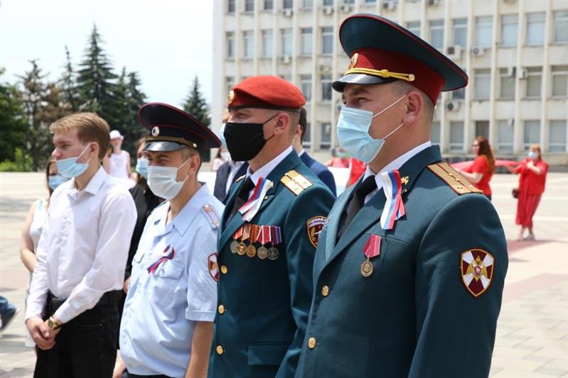 В Пятигорске чествовали росгвардейцев, принявших участие во всероссийской акции «Мы вместе»