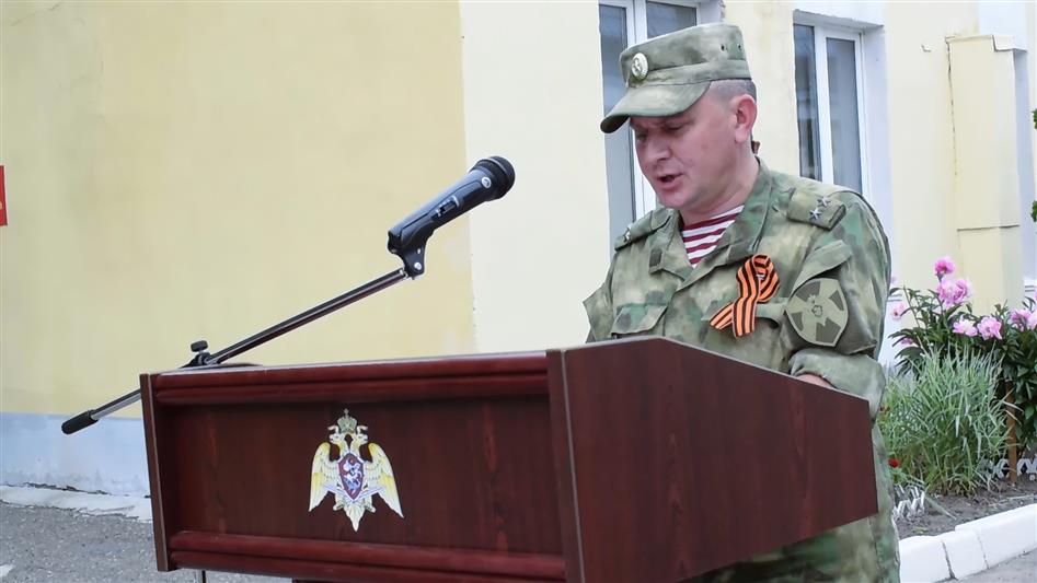 Военнослужащие казанского отряда спецназа Росгвардии заложили капсулу памяти с посланием потомкам