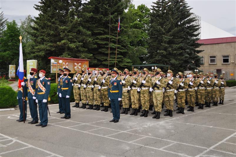 В Ставрополе росгвардейцы приняли участие в  генеральной репетиции парада Победы