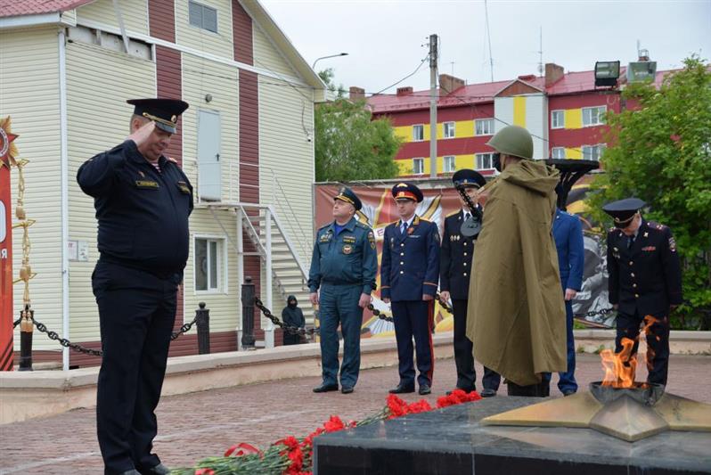 На Урале представители Росгвардии почтили память защитников Родины, погибших в годы Великой Отечественной войны