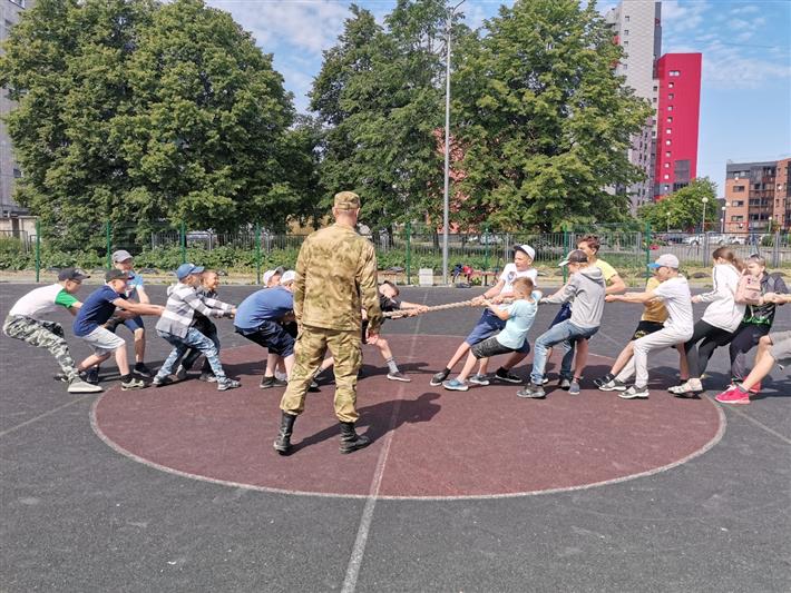 Карельские росгвардейцы провели увлекательное спортивное занятие для детей