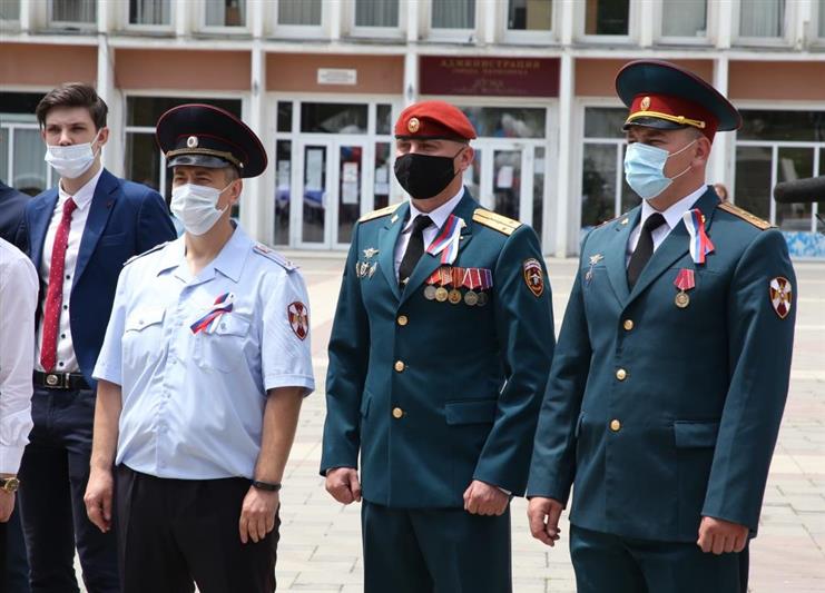 В Пятигорске чествовали росгвардейцев, принявших участие во всероссийской акции «Мы вместе»