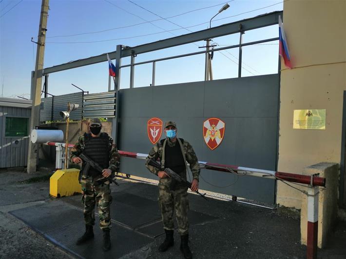 В Дагестане росгвардейы провели тематические мероприятия ко Дню России