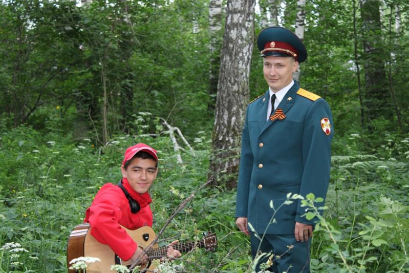 В День России росгвардейцы Республики Алтай приняли участие во всероссийском флешмобе