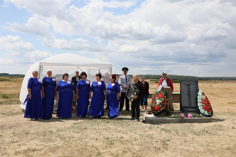 Ветераны войск правопорядка приняли участие в открытии в Зауралье памятника павшим в годы Великой Отечественной войны 
