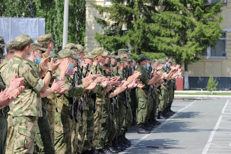 В Уральском округе Росгвардии проходят мероприятия в рамках Дня России (видео)