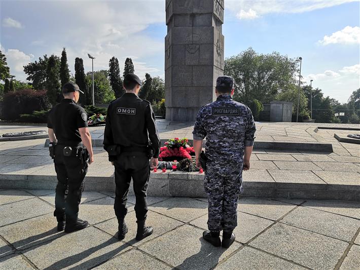 Росгвардейцы Северо-Западного округа приняли участие в мероприятиях, посвященных Дню памяти и скорби