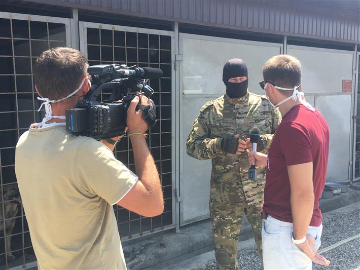 Журналисты кабардино-балкарского телеканала посетили ОМОН республиканского управления Росгвардии
