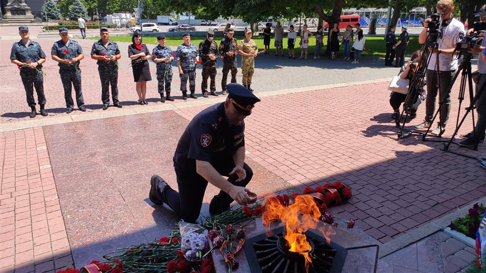 Севастопольские росгвардейцы участвуют во всероссийской акции «Георгиевская ленточка»