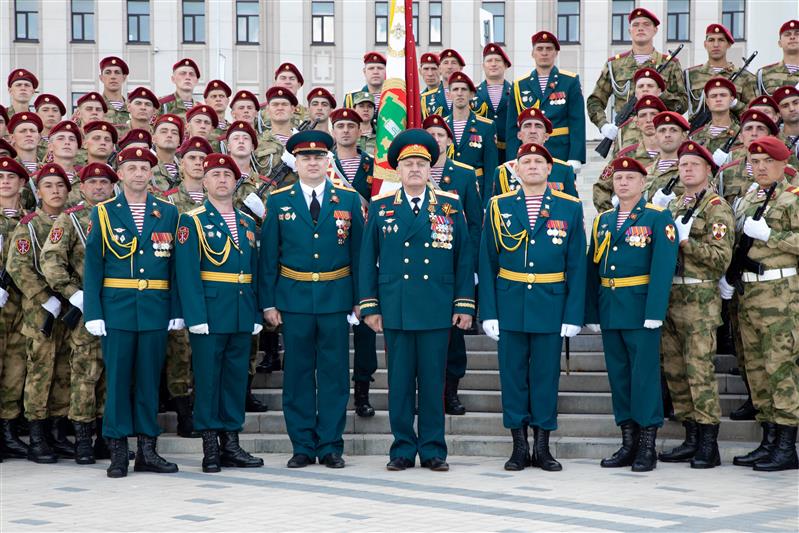 Росгвардейцы Приволжского округа приняли участие в торжественных мероприятиях, посвященных 75-летию победы в Великой Отечественной войне (фото)