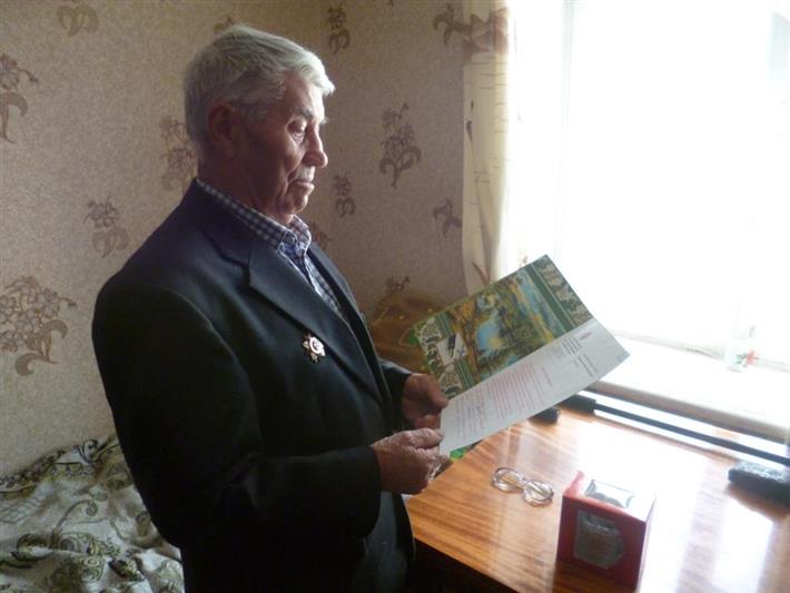 На Южном Урале представители Росгвардии  поздравили с 90-летием ветерана Великой Отечественной войны   Ивана Дмитриевича Никонорова