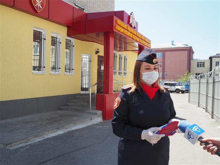 Белгородские росгвардейцы присоединились к акции «Ленточка-триколор»