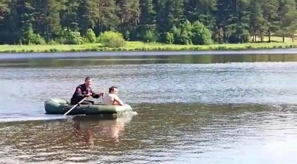 В Свердловской области росгвардейцы спасли тонувшего гражданина