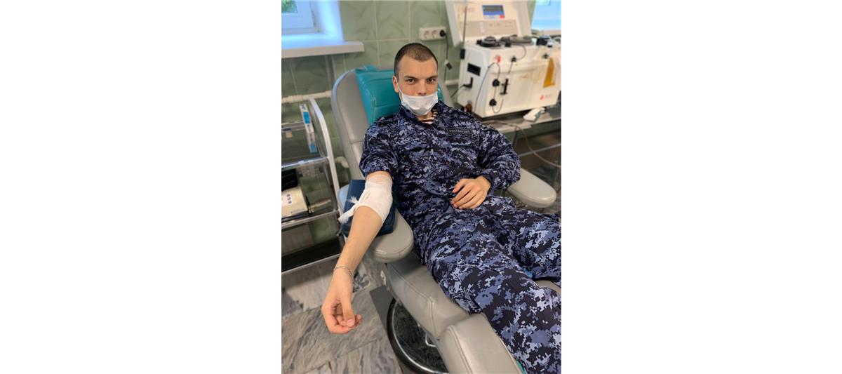 В Москве более 100 росгвардейцев приняли участие в акции безвозмездной сдачи крови, посвященной Всемирному дню донора  (ФОТО)