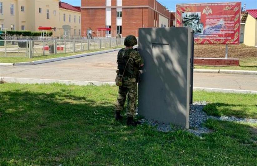 Новоуральский полк по охране важных государственных объектов и специальных грузов Уральского округа Росгвардии отметил свое 73-летие