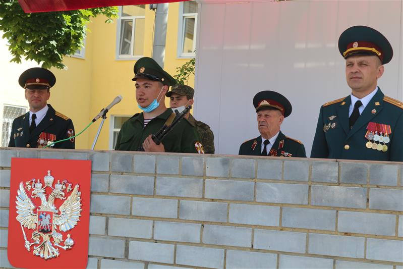 В воинских частях Приволжского округа военнослужащие Росгвардии приняли присягу