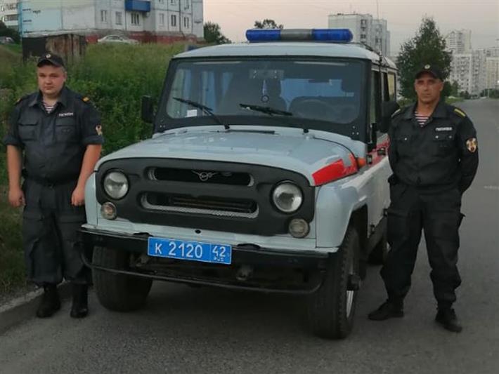 В Кузбассе росгвардейцы по горячим следам раскрыли уличный грабеж