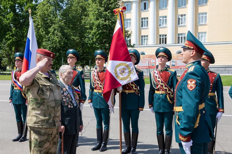Правофланговый особого батальона