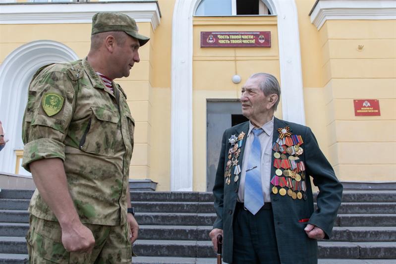 Правофланговый особого батальона