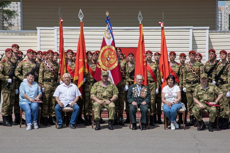Правофланговый особого батальона