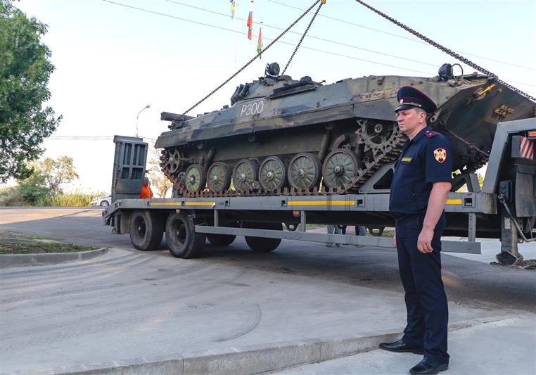 Росгвардия пополнила экспозицию военной техники музейного комплекса в Анапе (видео)