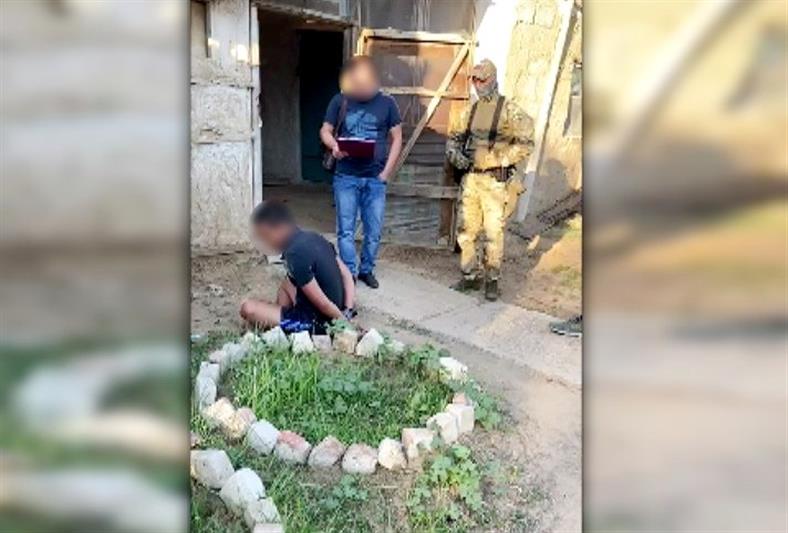 Сотрудники астраханского СОБР Росгвардии оказали содействие полиции в задержании четверых подозреваемых в вымогательстве