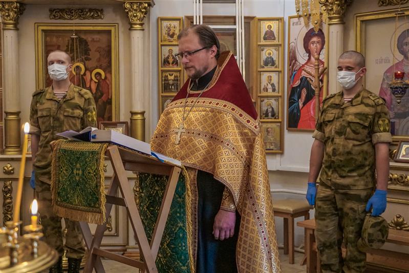 В Центральном округе Росгвардии прошли мероприятия, посвящённые Дню крещения Руси