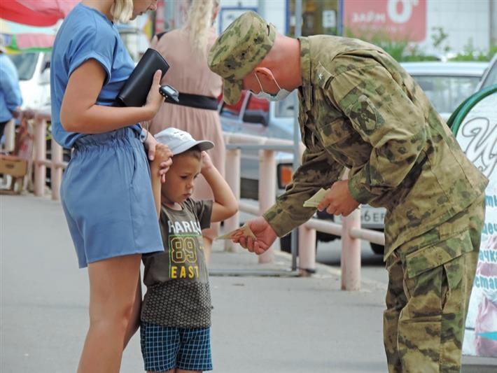 Росгвардия проводит в Хакасии акцию «Улицы Героев»