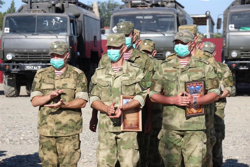 КОМАНДУЮЩИЙ ОГВ(С) ПОЗДРАВИЛ ЛИЧНЫЙ СОСТАВ ОТДЕЛЬНОГО ОТРЯДА СПЕЦНАЗНАЧЕНИЯ РАДИОЭЛЕКТРОННОЙ РАЗВЕДКИ СЕВЕРО-КАВКАЗСКОГО ОКРУГА РОСГВАРДИИ С 15-ЛЕТИЕМ ВОИНСКОЙ ЧАСТИ