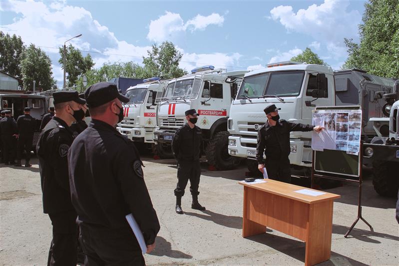 В Северо-Западном округе Росгвардии начался летний период обучения